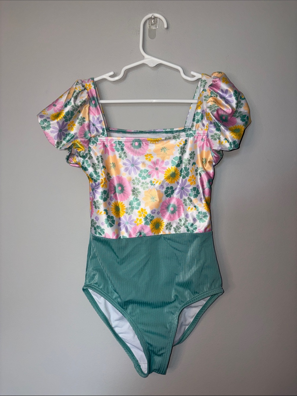 wonder nation Pink Green Yellow Floral Girls One-Piece Swimsuit Youth M